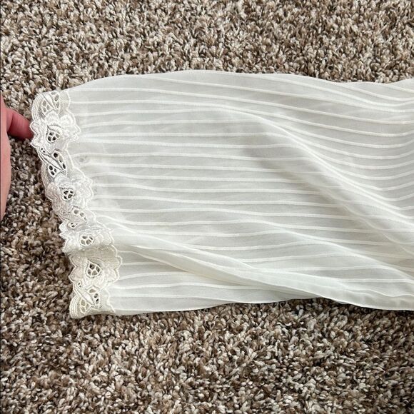 Vintage Intimo Amore Wedding Sheer Sleeve Eyelet White Satin Robe - Picture 6 of 8